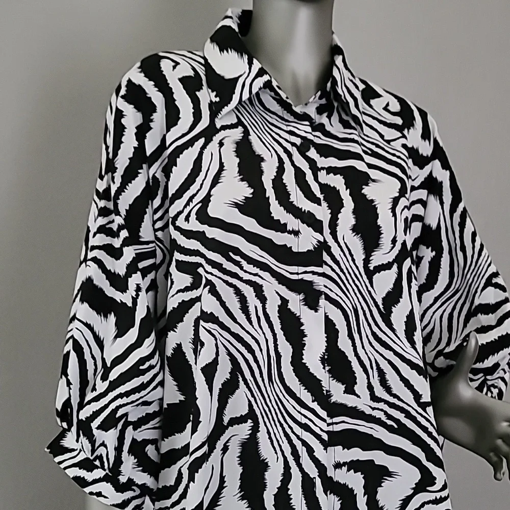 💫Black & WhiteTop Tunic Camellia By Affection Christina Zebra Print💫 - Picture 5 of 16